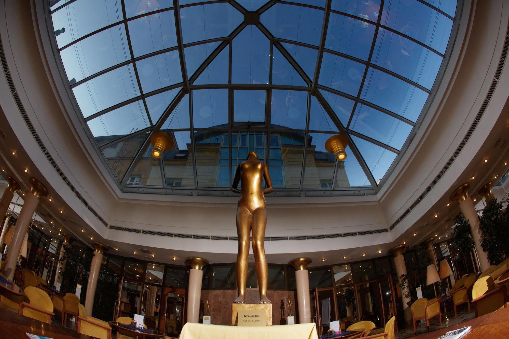ホテル Galerie Royale プラハ エクステリア 写真